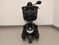 Elektrický tříkolový skútr Sterling Elite2 mini