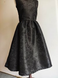 Černé brokátové šaty Vintage Goth vel. M